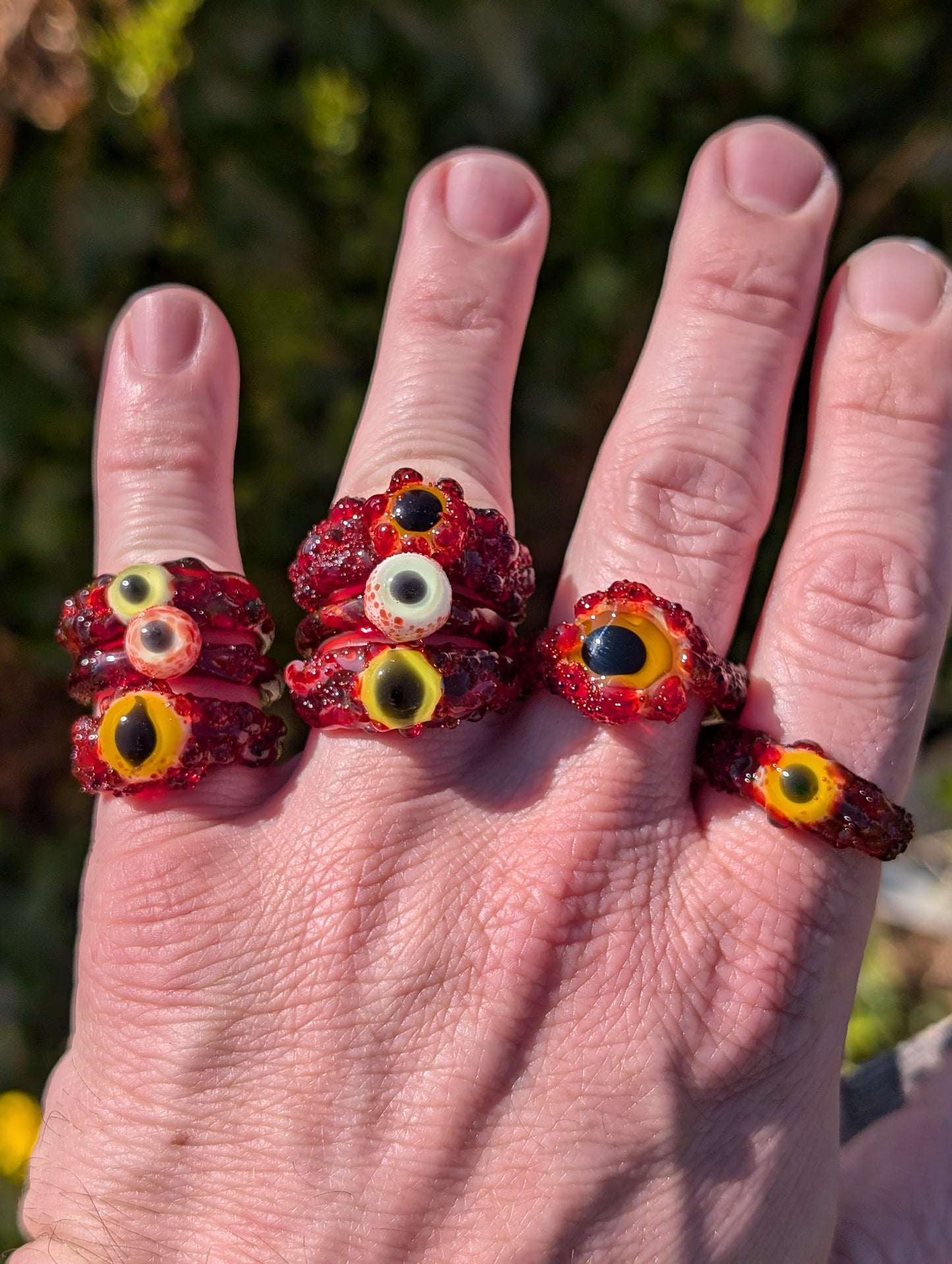 Uranium bloody eye rings